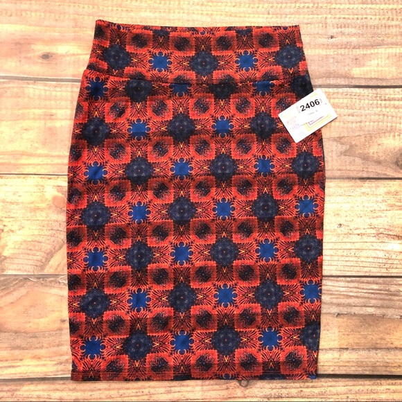New LuLaRoe Cassie Pencil Skirt sz Medium - Picture 1 of 6